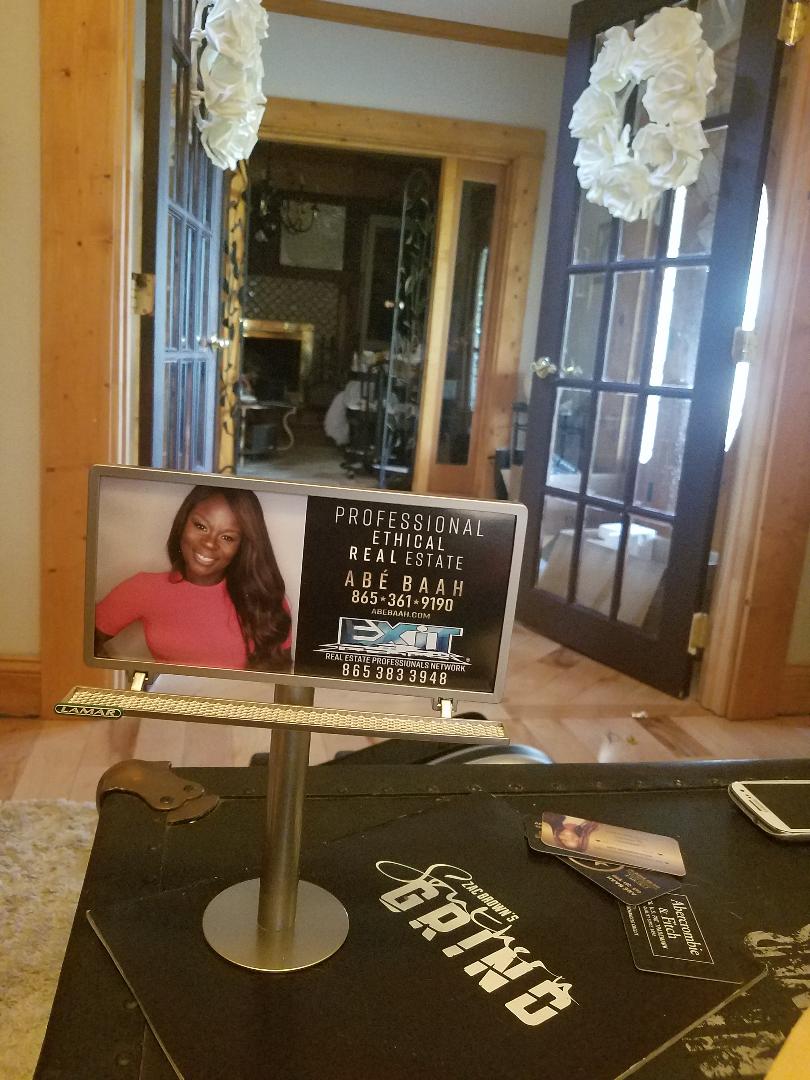 FOLLOW FIXER UPPER TIP AND GRET RENOVATON IDEAS